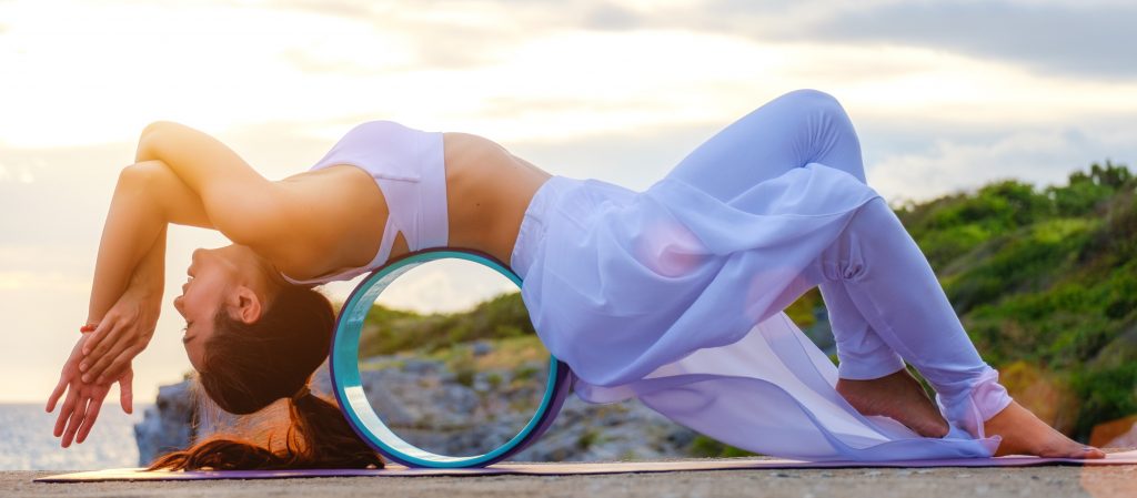 backbend yoga wheel